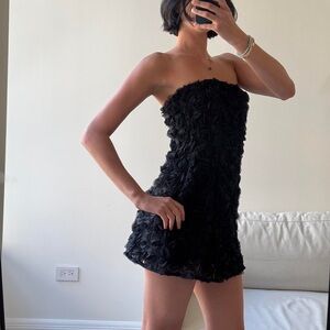 Elegant Black Strapless Dress